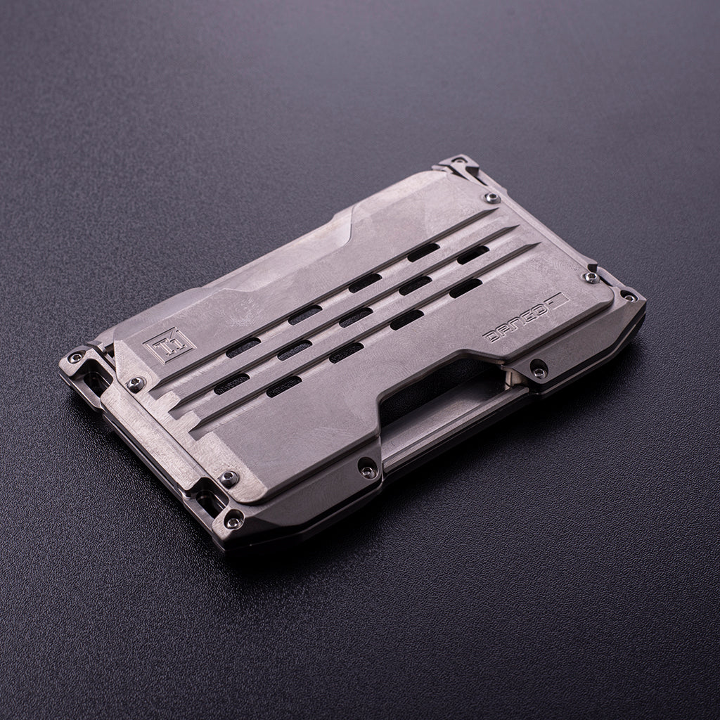 A10 ADAPT™ TITANIUM WALLET DangoProducts