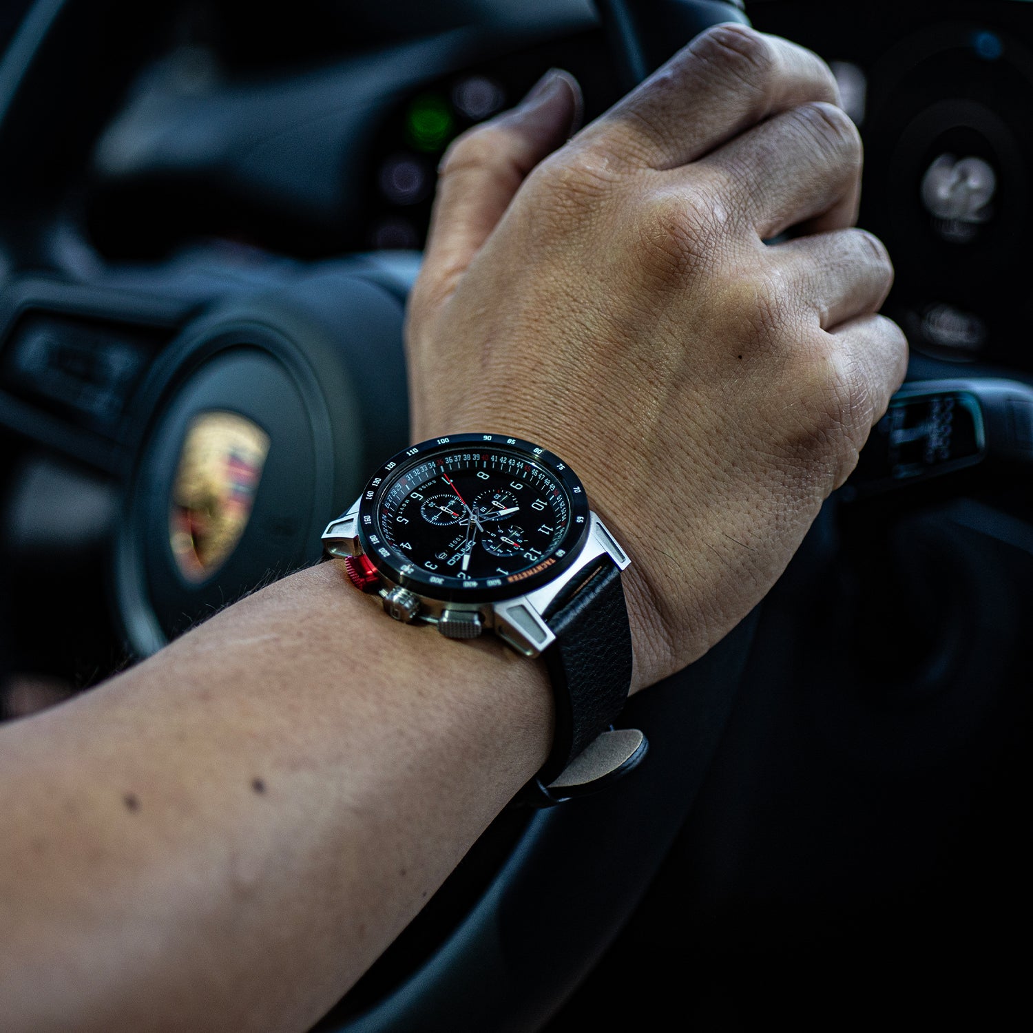 CR-01 - CHRONO WATCH WITH ITALIAN LEATHER STRAP - JET BLACK - Dango ...