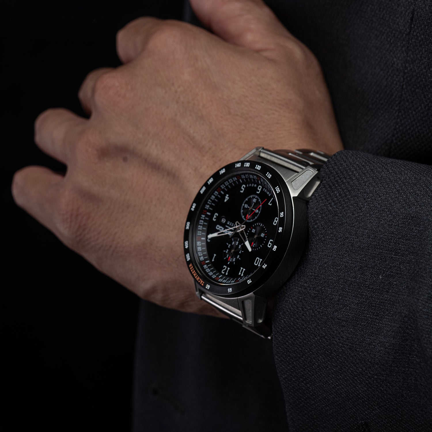 CR-01 - CHRONO WATCH WITH METAL BRACELET - Dango Products