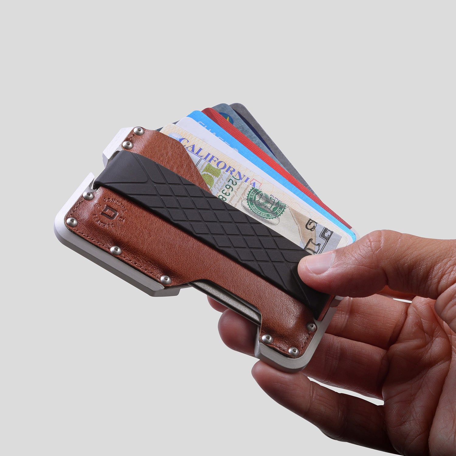 D01 AIRTAG WALLET - Dango Products