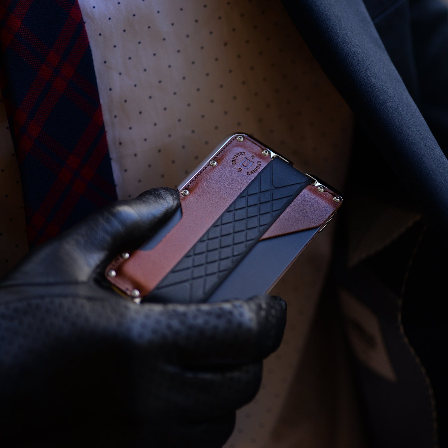 D02 DAPPER™ WALLET DangoProducts