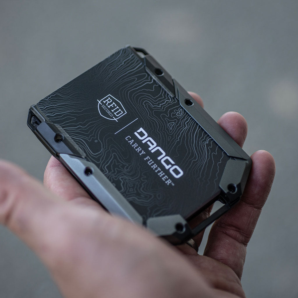 M4 MAVERICK™ RAIL WALLET DangoProducts
