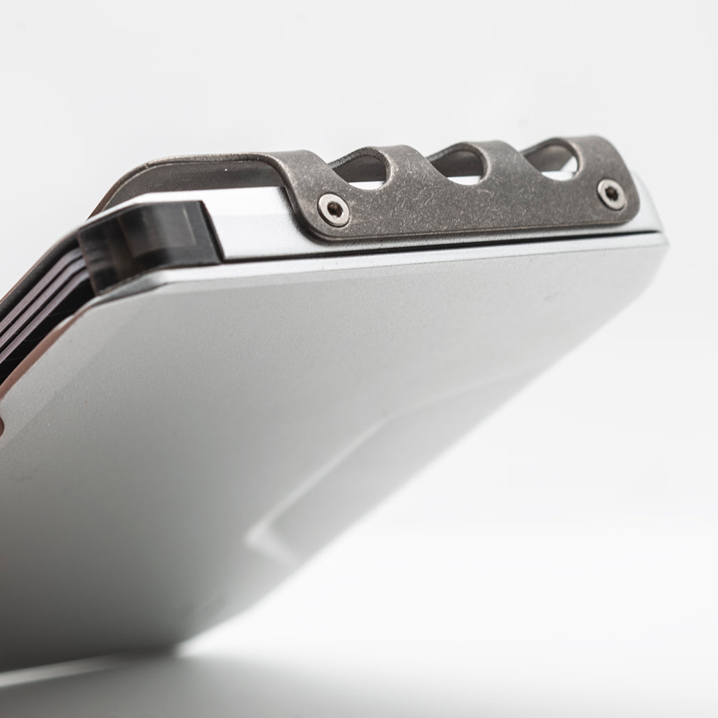 SK1 SLIDE KICK WALLET WITH TITANIUM MONEY CLIP DangoProducts