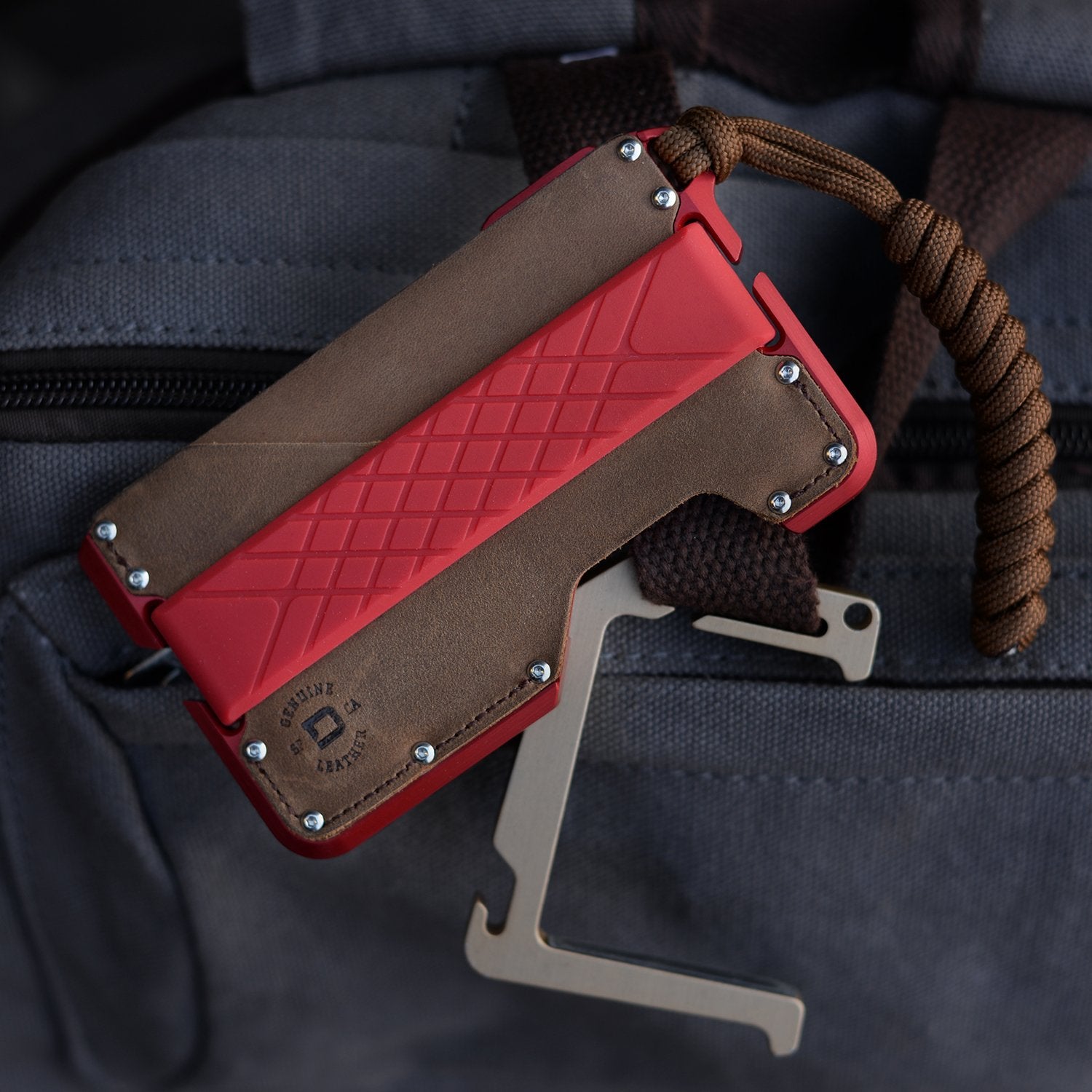 D01 DAPPER™ WALLET - SPECIAL EDITION - REDLINE DangoProducts